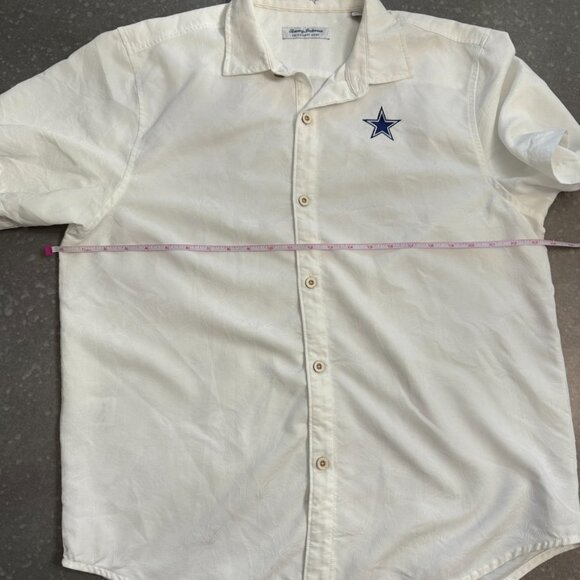 Tommy Bahama Coconut Point Dallas Cowboys Embroidered Button-Up Shirt - Picture 10 of 14